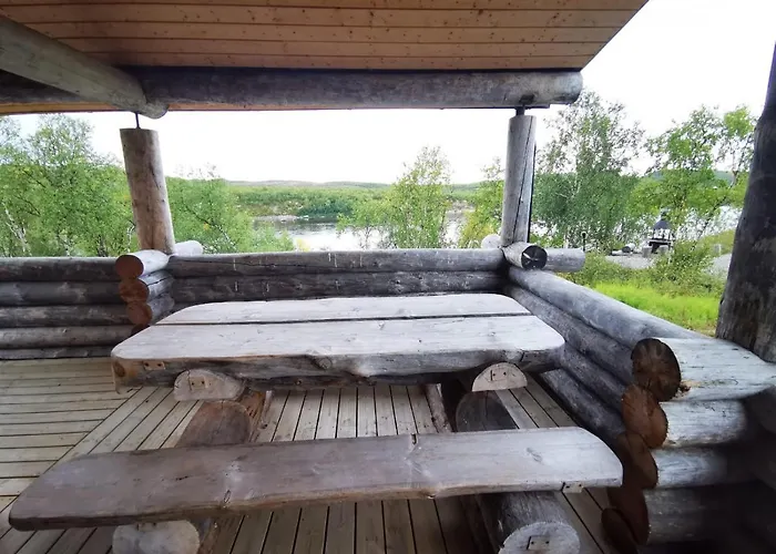 Tenon Temppeli - Tilava Lapissa Villa Nuorgam